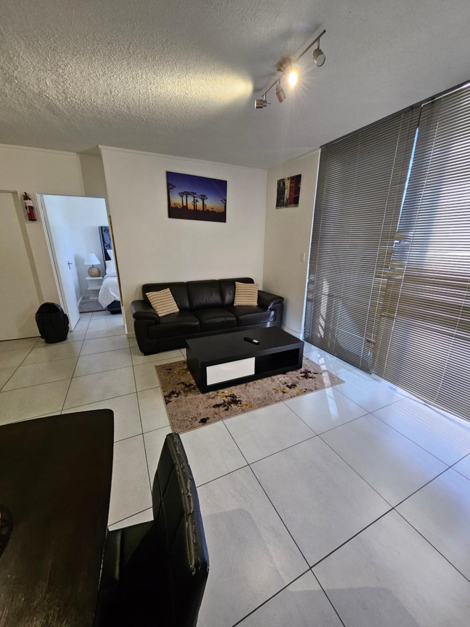 Kingelph Home-Stay Windhoek Exterior photo